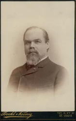 Büste von Hugo M. Starkloff